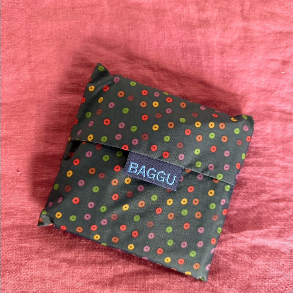 BAGGU x Madewell Collab - Multicolor Dot Reusable Bag in Pouch
